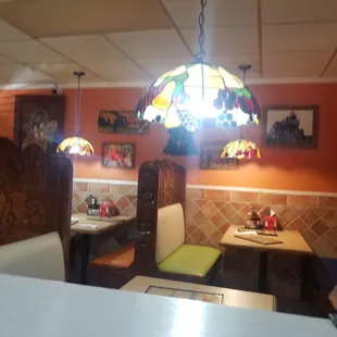 Booths offer a cozy ambiance