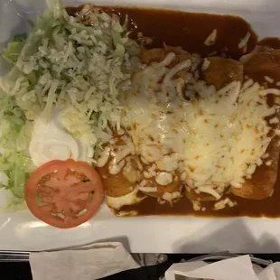a plate of mexican food