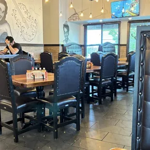 View inside restaurant