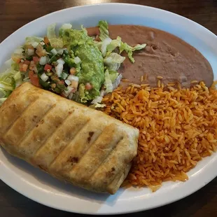 Vegetarian Chimichanga - Okay, but the mushroom fajitas are better.