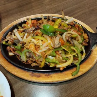 Mushroom fajitas sans queso