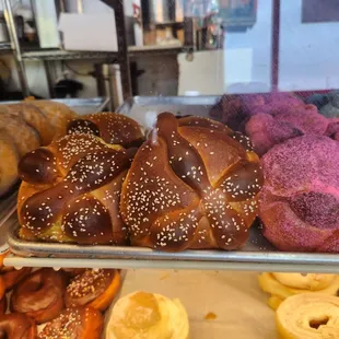 Pan de Muerto is here!