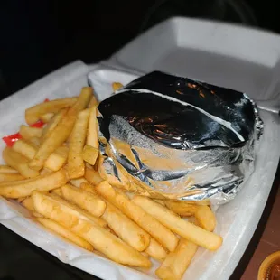 Mexican Hamburger with fries