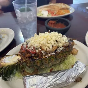 Fajitas in a pineapple