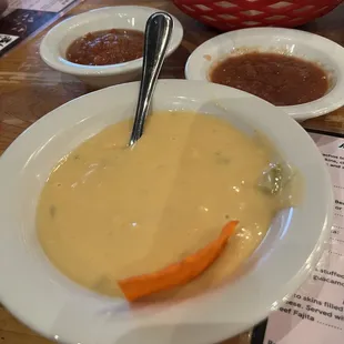 Yummy queso