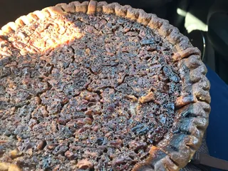 Elisa's House of Pies and Restaurant