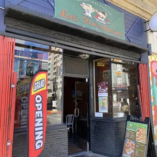 he front of the restaurant