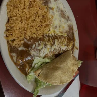 Taco 2. Enchilada y Taco Dinner Combo