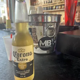 a corona extra beer