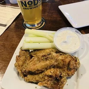 Taverna Greek Wings mmmm delicious dry rub and nice crunch