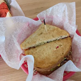 BLT