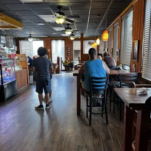 I like the dark intimate vibe