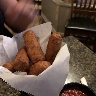 Fried Mozzarella Sticks