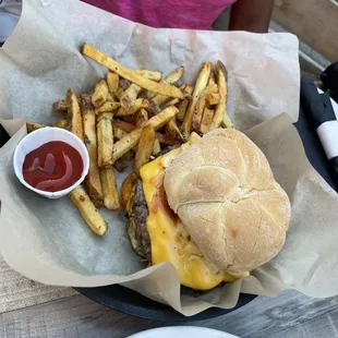 MC Burger