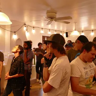 watching live music &amp; digging at the same time!