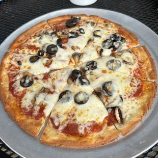 Cauliflower crust make your own