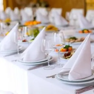 Local Catering Experts Share Essential Party-Planning Do's &amp; Don'ts