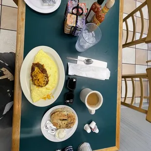 Chili and cheddar omelette special