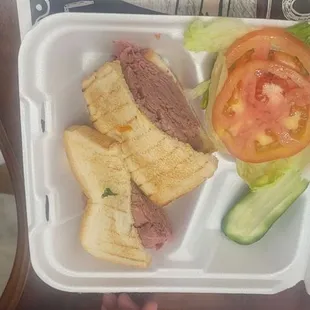 Lean Corned Beef Sandwich