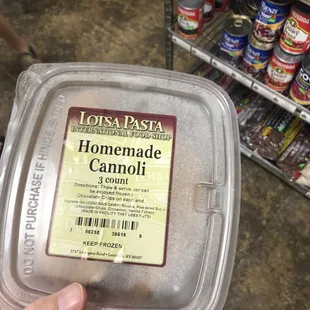 Gonna try a cannoli for the first time