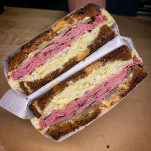 Pastrami Reuben