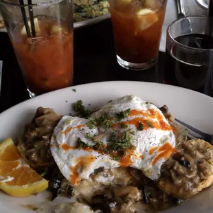 Biscuits &amp; Mushroom Gravy