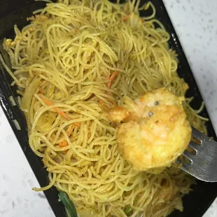 Singapore noodles ? with  shrimp and chicken