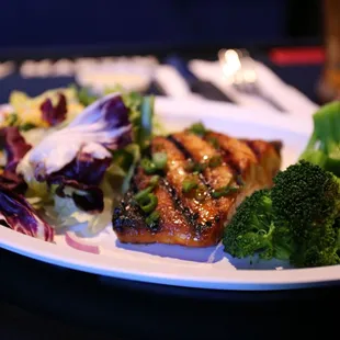 seafood, fish, grilled fish, grilled seafood, food