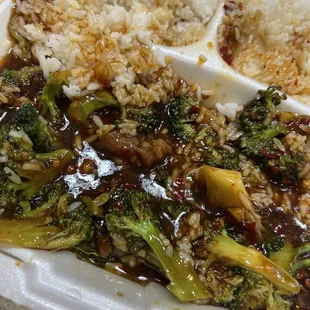 Beef With Garlic Sauce