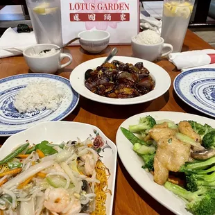 Pan Fried Noodles, Fish Filet w/ Mixed Vegetables, Eggplant w/ Garlic Sauce.