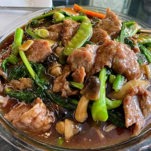 Beef Chow Fun with gravy