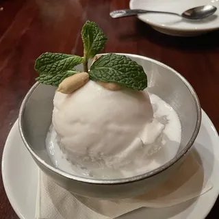 Mango Sorbet With Sticky Rice