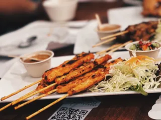Weera Thai Kitchen - Chinatown