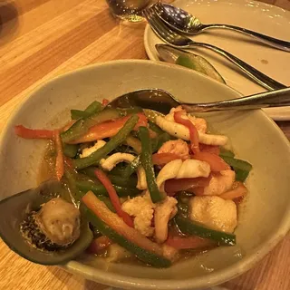 Seafood Chili Basil