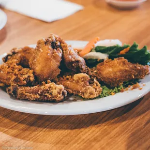 Garlic butter chicken wings
 IG: @thephotographerfoodie