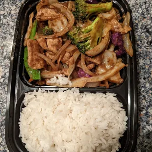 Green curry chicken - super yummy!