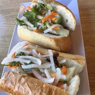 Lotus Banh Mi