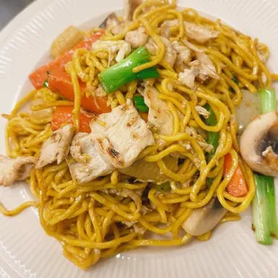 food, ramen and noodles