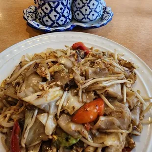 Drunken Noodles with chicken