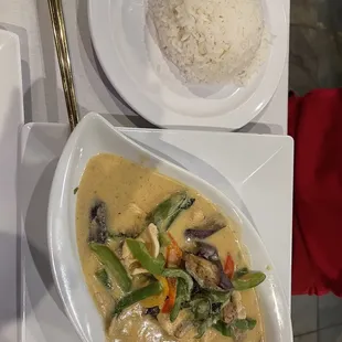 Green chicken curry
