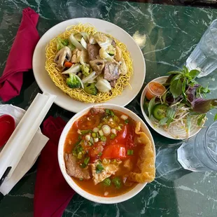 Bún riêu (rainbow noodle soup)   Mì xào giòn (Crispy Noodle )