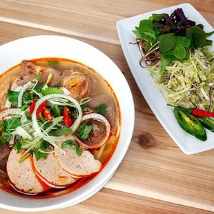 Bun bo Hue /Spicy beef noodle soup