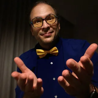 Aaron W.