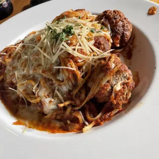 Baked Linguine and Meatballs