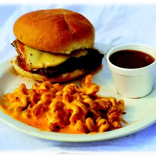 a hamburger and macaroni and cheese