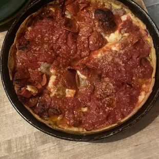 Deep Dish The Lou with pepperoni
