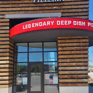 It says Legendary @ Lou Malnati&apos;s