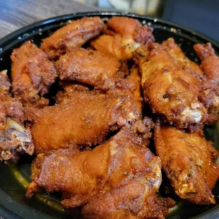 12-pc lemon pepper bone-in wings