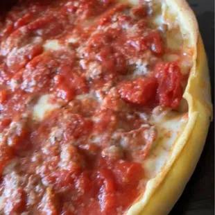 a close up of a pizza