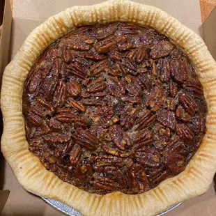 Picked up a beautiful pecan pie to support Lou&apos;s over Thanksgiving!!